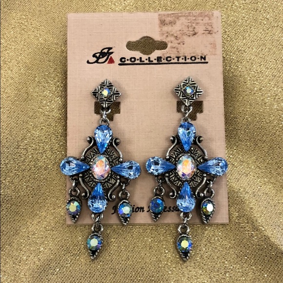 Earrings - Picture 3 of 4